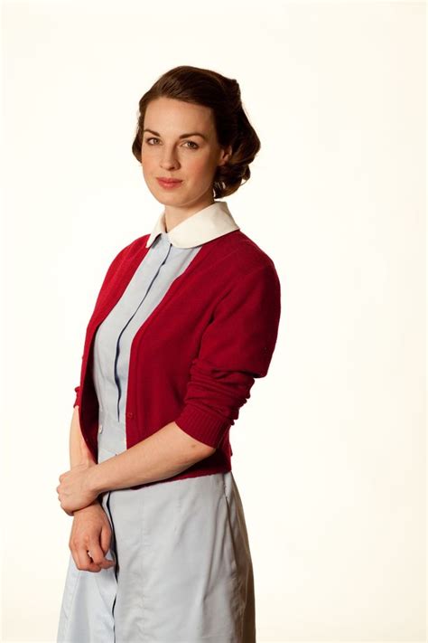 Call The Midwife Star Jessica Raine Sheds Squeaky Clean Image To Play