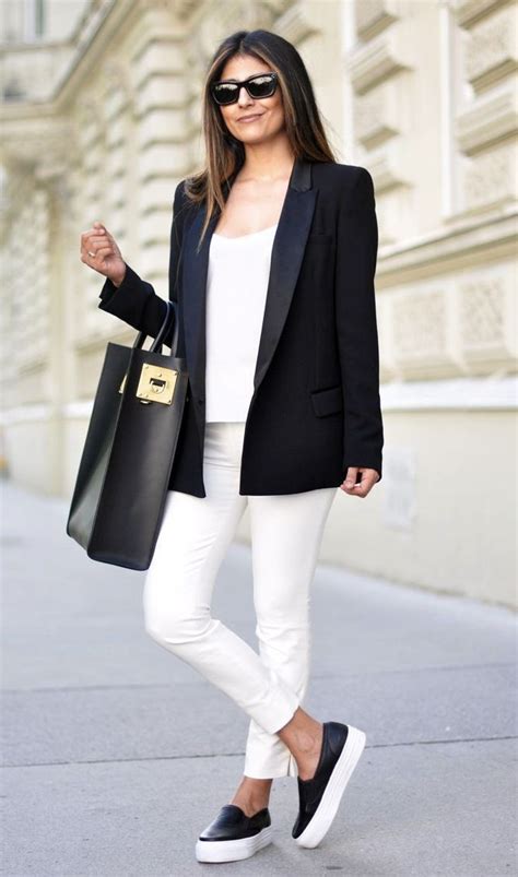 Can You Wear Sneakers For Business Casual Sneakers Women News