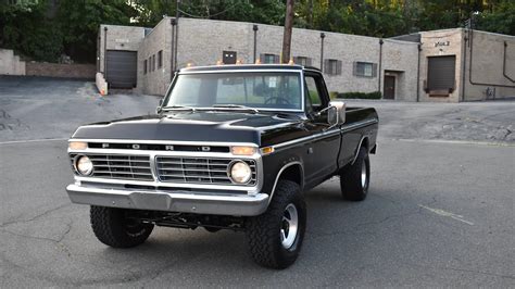 1975 Ford F100 4x4