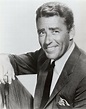 Handsome Portrait Photos of Peter Lawford in the 1940s and ’50s ...
