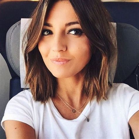 36 Shoulder Length Hairstyles To Try Right Now Mrs Space Blog