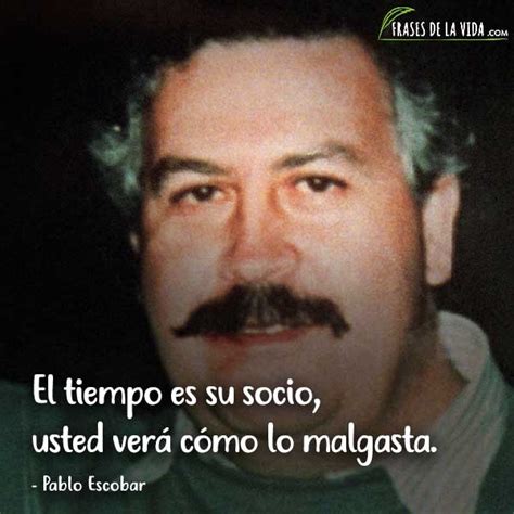 Escobar, el patrón del mal la vida de pablo escobar , desde su infancia hasta su muerte, muestra el camino delictivo de este personaje, considerado uno de los peores asesinos de la historia. Asesino Del Sitio De Citas Saber Su Meme - Unbound