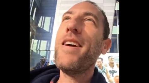 Ari shaffir made a video and a tweet about kobe and has deleted them and switched to private i'm not a fan of ari shaffir, but i gotta say, that is his comedic style. SCUMBAG Ari Shaffir Is Happy About Kobe Bryant's Death ...