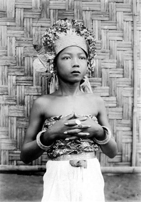 Vintage Portraits Of Balinese Dancers From The Early Th Century