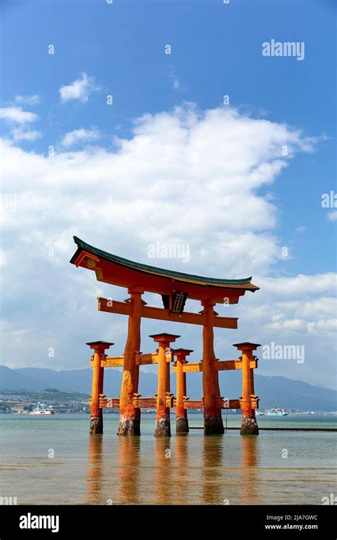Japan Miyajima Hiroshima Itsukushima Shrine And Floating Torii Gate