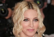 Madonna Steals 2023 Grammys Spotlight With 'New Face' Plastic Surgery ...
