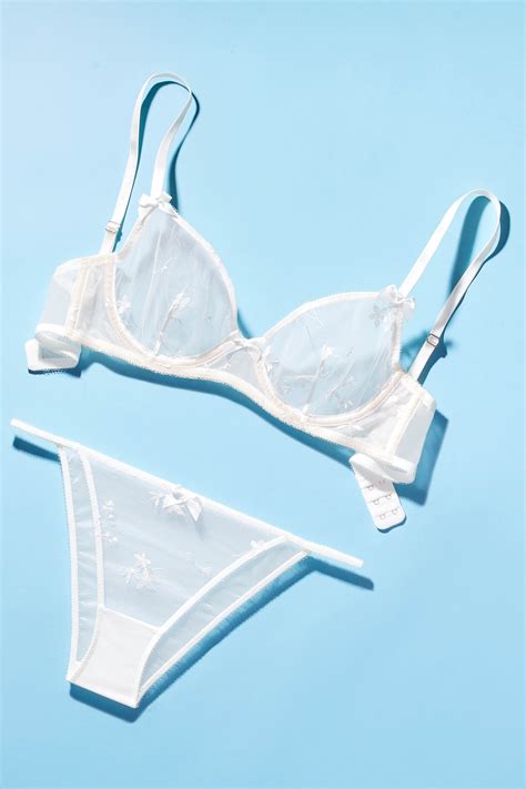 Savage X Fenty Launches A Sexy Wedding Lingerie Collection Vogue France
