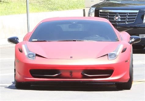 Justin Bieber Gives Selena Gomez A Ride Back Home In His Ferrari 458 Italia Autoevolution