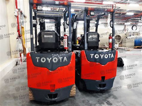 toyota electric forklift  tons reachstaker forklifts