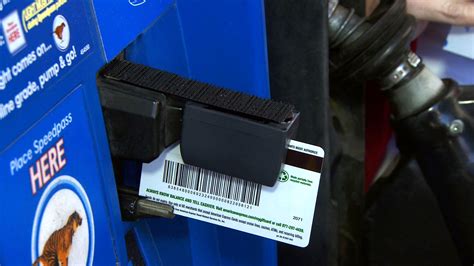 How to pay at the pump with a credit card. How scammers can steal your credit card information at the gas pump - CBS News