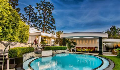 Jennie Scaifes Beverly Hills House Lists For 20 Million Dirt