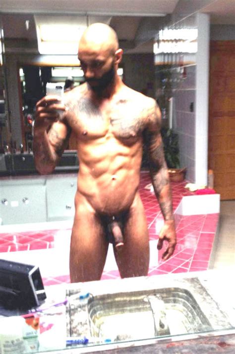 Rapper Joe Budden S Nude Picture Leaks Page Lpsg