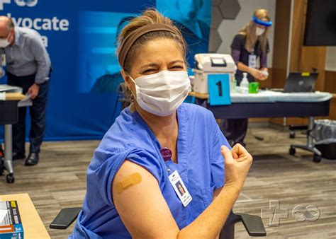 First Front Line Workers Receive COVID-19 Vaccine at Advocate Good Shepherd Hospital | 365Barrington