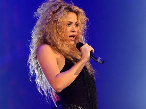 Shakira Shows Off Her Insane Curves