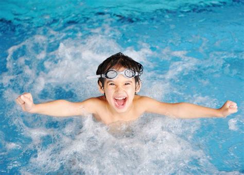 Children Girl Underwater Goggles Swimming Stock Photo Image Of Diver
