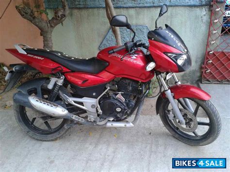 But bajaj decided to give both of them a different look so that people are able to differentiate between both of the twins. Crimson Red Bajaj Pulsar 180 DTSi Picture 1. Bike ID ...