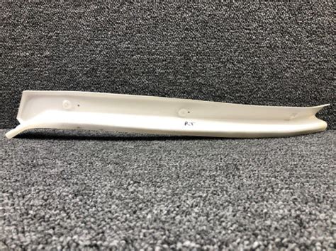 63149 011 Piper Pa28 140 Windshield Channel Rh