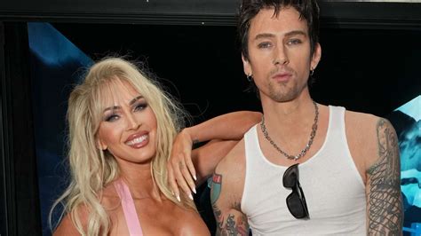 Megan Fox And Machine Gun Kelly Dressed Up As Pamela Anderson And Tommy