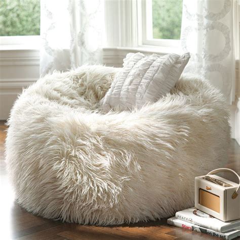 Faux fur chair bean bag made within the uk by www.greatbeanbags.com, the uk largest and finest beanbag producer. Experience Ultimate Comfort With Cocoon Bean Bag Lounger ...