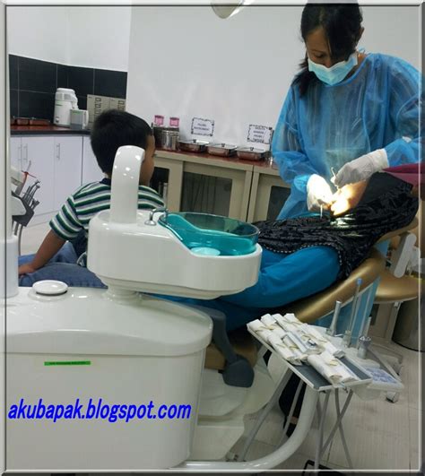 Klinik gigi jakarta oleh dokter gigi dan dentist berpengalaman untuk perawatan dan kesehatan gigi anda. Akulah Bapak: Klinik gigi kerajaan paling lengang di Malaysia
