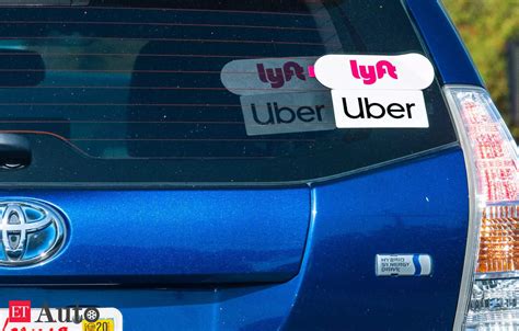 cab drivers cabbies can t sue nyc over uber lyft impact on license values et auto