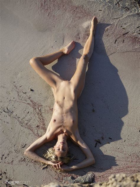 Belle In Nude Beach By Hegre Art Photos Erotic Beauties The Best Porn Website