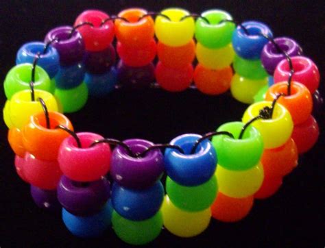 How To Make Rave Kandi Bracelets And Patterns Kandi Bracelets Pony