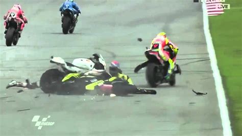 Marco Simoncelli Colin Edwards Crash In Sepang Malaysia 2011 Rip Marco
