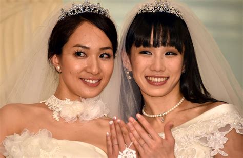 japanese lesbian couple weds