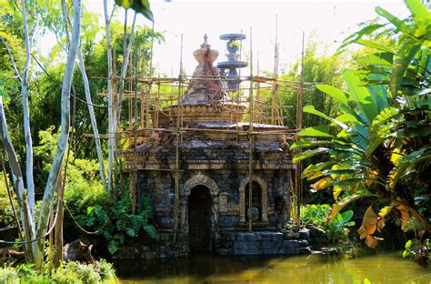 So, let's go ahead and take a look at some of the stunning animal kingdom pictures you'll find inside wdw magazine. Walt Disney World - Animal Kingdom - Monkey shrine in Asia ...