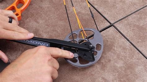 How To Adjust The Draw Length On The Diamond Archery Prism Youtube