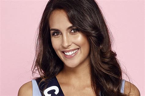Compte officiel 1 résidence le colombier chemin des baumelles 04000 digne les bains comitemisspaca@yahoo.fr déléguée : Miss Côte d'Azur 2019 : Caroline Perengo se rêve en Miss ...