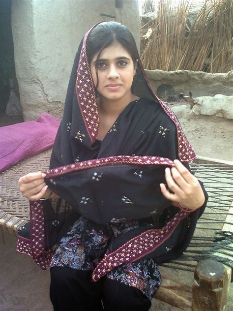 Beautiful Desi Sexy Girls Hot Videos Cute Pretty Photos Pakistani Teenage Villages Girls
