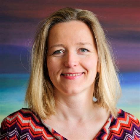 Justyna Pennards Sycz Technical Advisor Royal Talens Linkedin