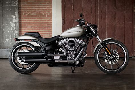 2018 Harley Davidson Softail Breakout Motorcycle Uaes Prices Specs