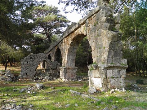 The Ruins Of The Roman Aqueduct Phaselis Lycia Turkey Flickr