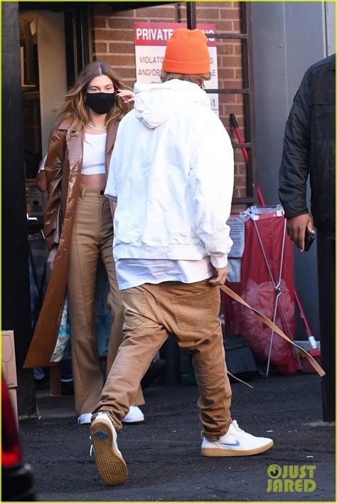 justin bieber and wife hailey are matching at lunch photo 1302247 photo gallery just jared jr