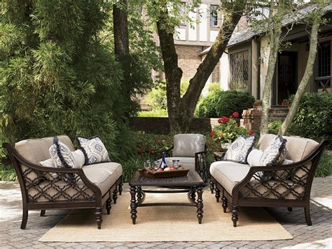 Create An Outdoor Room With The Right Outdoor Furniture Florida