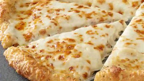 Papa John’s Adds New Extra Cheesy Alfredo Garlic Parmesan Crust Pizza Chew Boom