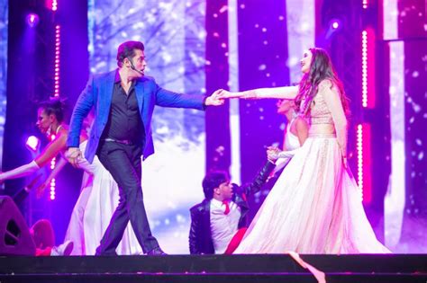 Salman Khans Dabangg Tour Reloaded Dubai 30 Must See Pictures From The Show Masala