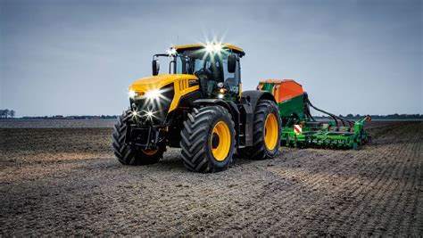 Jcb Unveil New 2020 Fastrac Tractor Ranges Farm Weekly Western