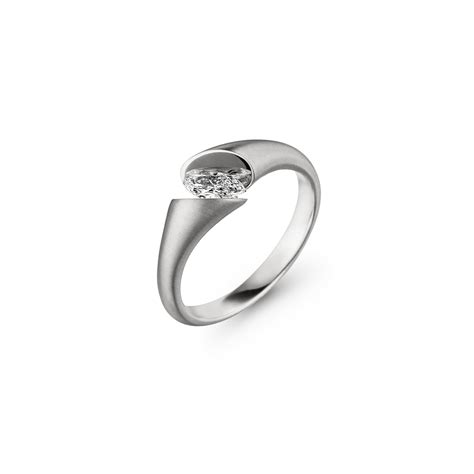 Schaffrath Weißgold Calla Solitär Ring Navette 218 Calf 24 Bei Juwelier