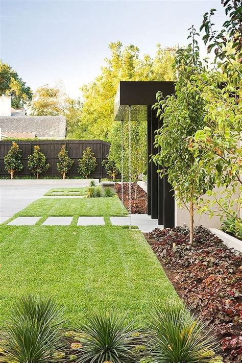 30 Wonderful Grass Garden Design Ideas For Landscaping Your Garden