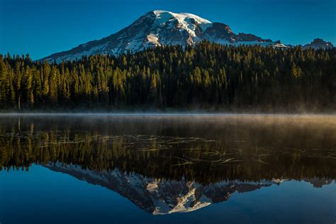 Mt. Rainier at sunrise from Reflection Lakes - Outdoor Photographer