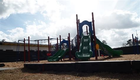 Elementary School Playground Pro Playgrounds The Play And Recreation