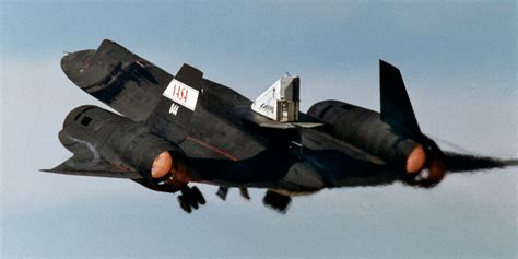 Retired Sr 71 Pilot Describes What Its Like To Fly The Blackbird