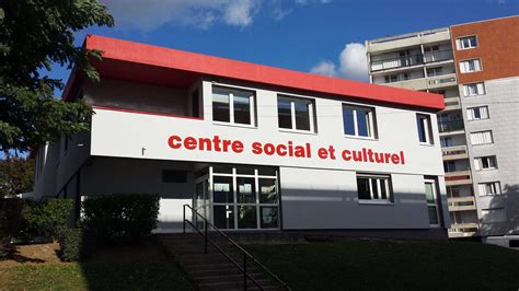 Un Centre Social C Est Association Des Centres Sociaux Et Culturels De Pontault Combault