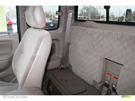 Modding your toyota tacoma interior can be simple and have a big impact! 2001 Toyota Tacoma V6 TRD Xtracab 4x4 interior Photo #44876669 | GTCarLot.com