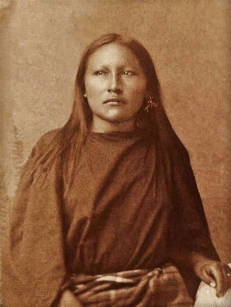 Plains Apache Woman Circa 1890 Native American Pictures Native