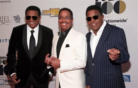 Michael Jacksons Brothers Say Accusers Film Neglects Facts Whur 963 Fm